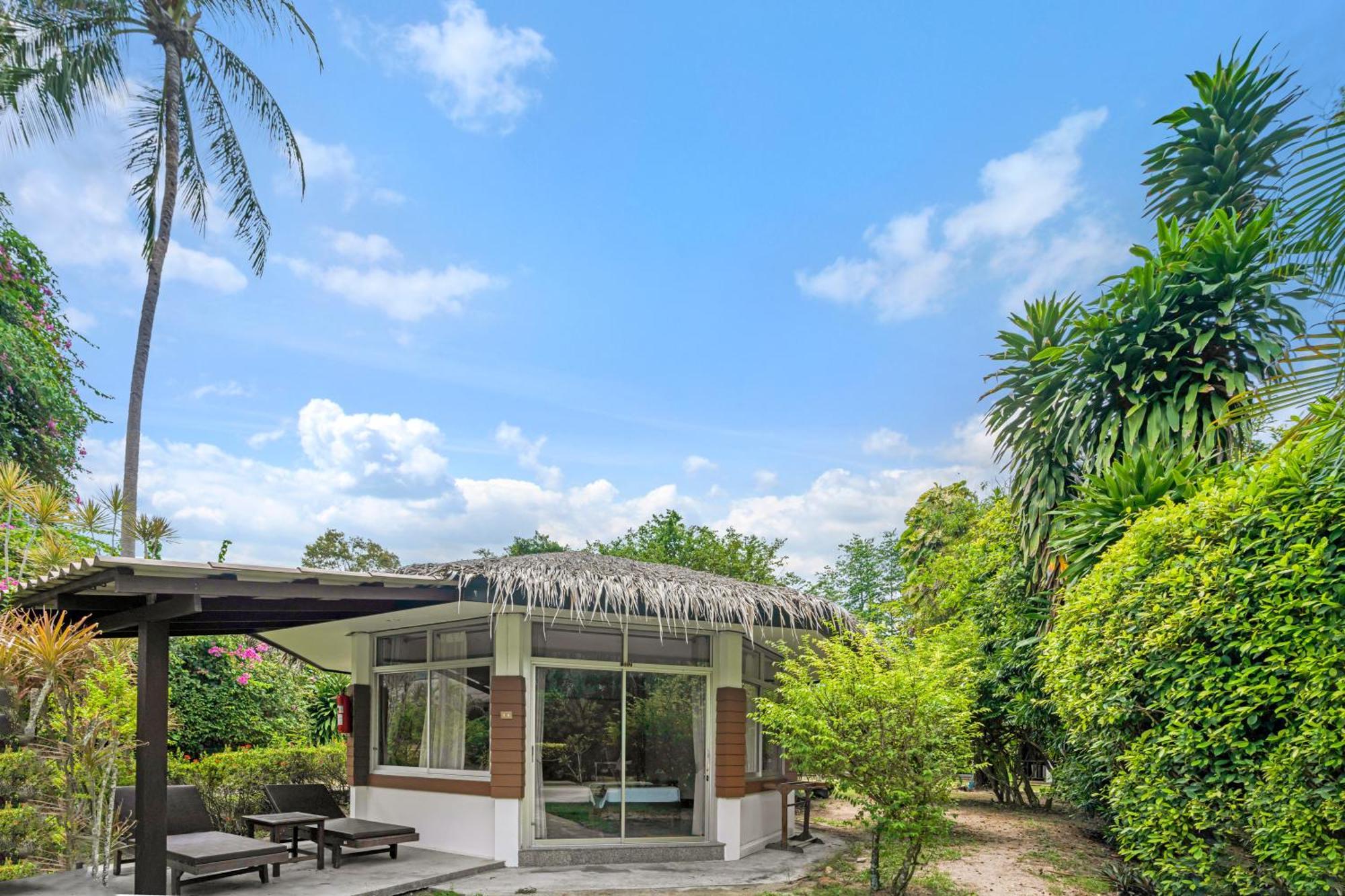 Anahata Resort Lipa Noi Eksteriør billede